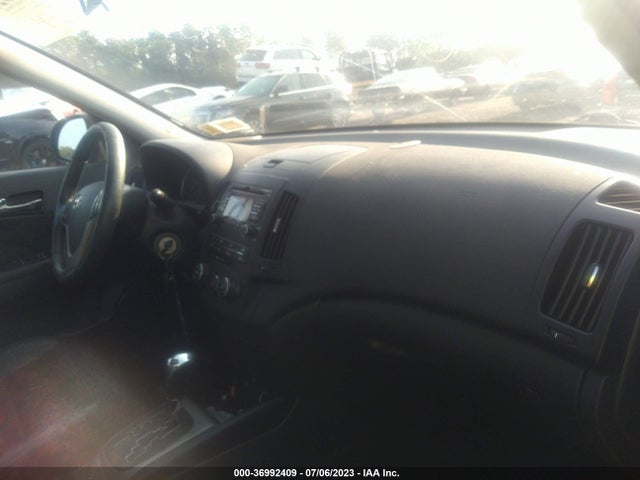 2011 HYUNDAI ELANTRA TOURING SE VIN: KMHDC8AE5BU089962
