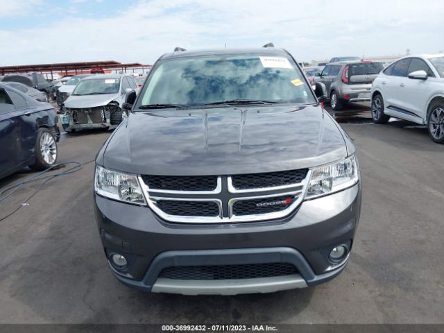 3C4PDCBB4JT217591 Dodge Journey Sxt