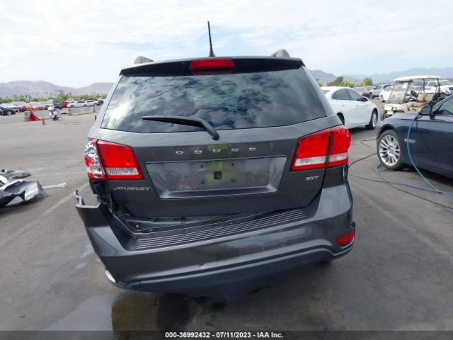 3C4PDCBB4JT217591 Dodge Journey Sxt