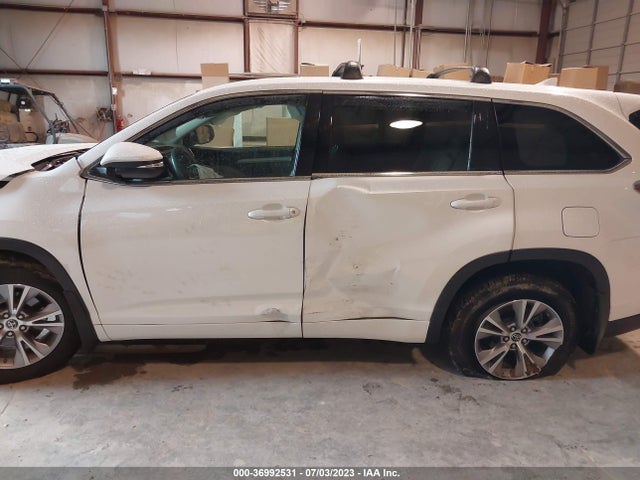 Toyota Highlander Le 2016 5TDBKRFH2GS255678 Image 5