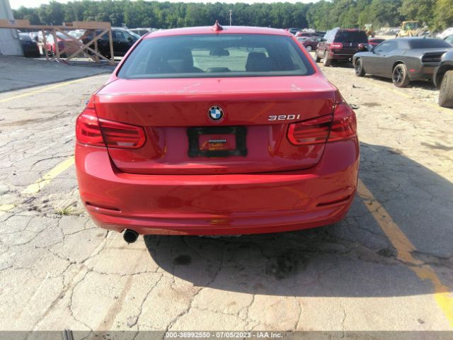 WBA8E1G52GNT37047 BMW 3 Series 320i