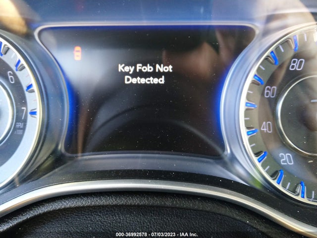Chrysler 300 Limited 2015 2C3CCAAG0FH808041 Image 7