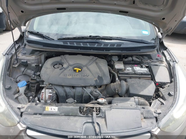 Hyundai ELANTRA SE 2016 5NPDH4AE9GH700009 Image 16