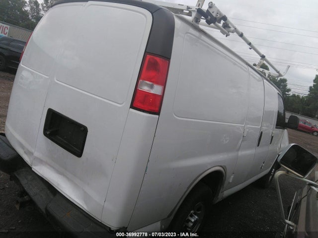 1GTZ7TFG4F1271025 GMC SAVANA CARGO VAN