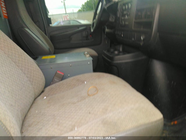 1GTZ7TFG4F1271025 GMC SAVANA CARGO VAN
