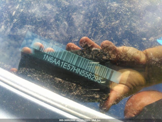 1N6AA1E57HN556295 Nissan Titan Sl