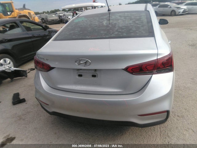 Hyundai ACCENT SE 2018 3KPC24A38JE010632 Image 8