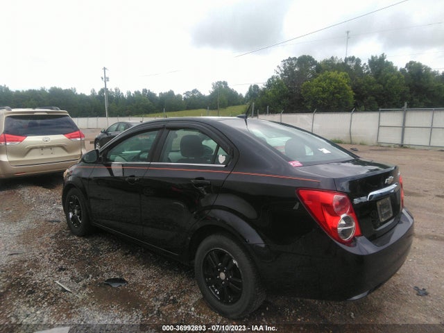 Chevrolet Sonic Lt Auto 2014 1G1JC5SH2E4109645 Image 3