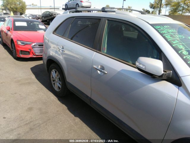 5XYKT4A75EG514351 KIA SORENTO LX