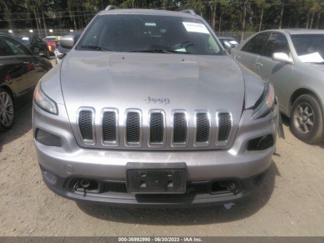 1C4PJMCS8EW190330 Jeep Cherokee Latitude