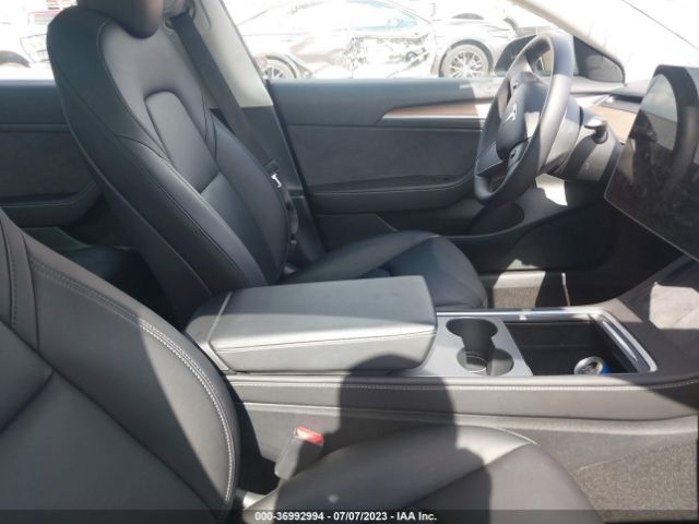 5YJ3E1EA1PF384386 Tesla MODEL 3