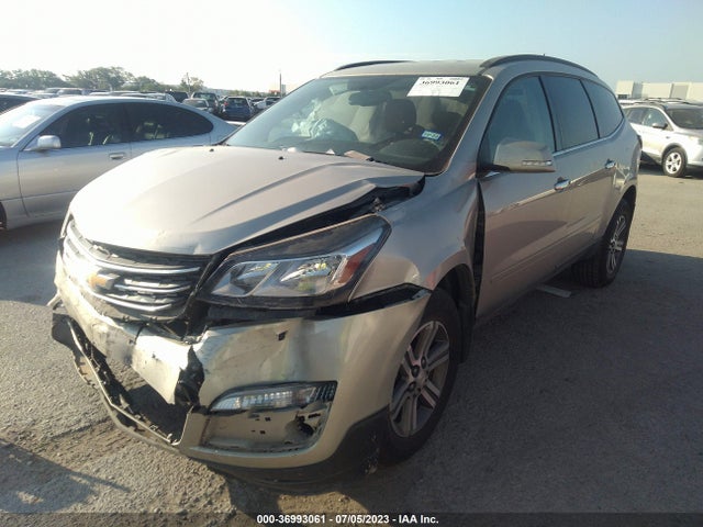 Chevrolet Traverse Lt 2017 1GNKRHKD7HJ244965 Image 2