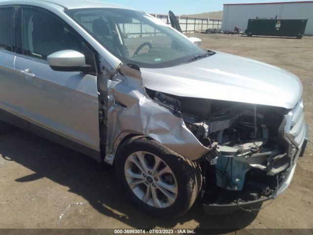 1FMCU9GD2HUE49677 Ford ESCAPE SE