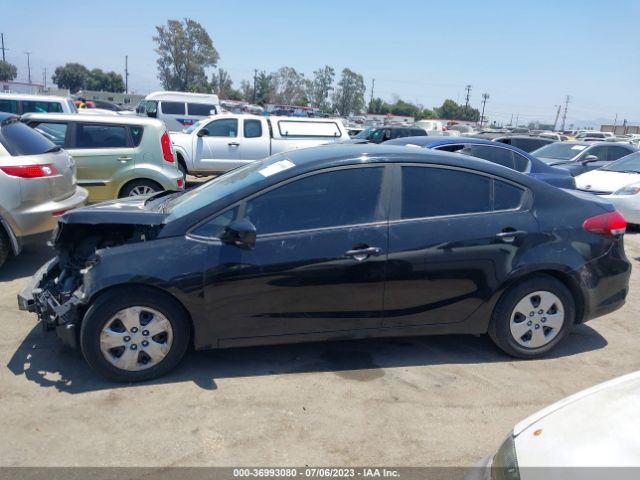 3KPFK4A70HE078529 KIA FORTE LX