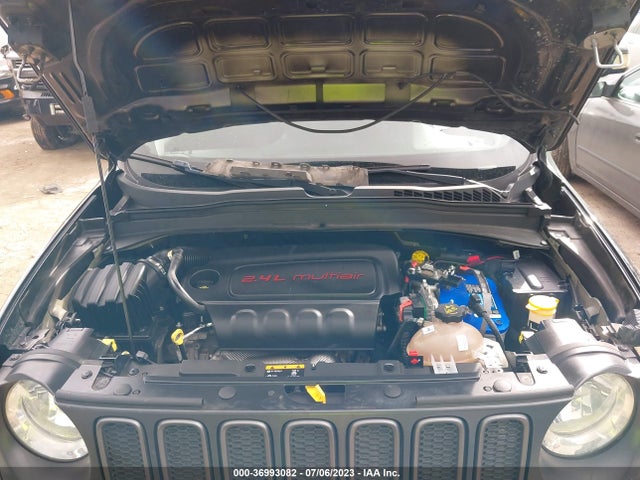 ZACCJBCB9JPH21965 Jeep Renegade Trailhawk