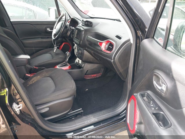 ZACCJBCB9JPH21965 Jeep Renegade Trailhawk