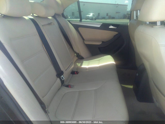 3VWD17AJXEM434474 Volkswagen Jetta Sedan Se