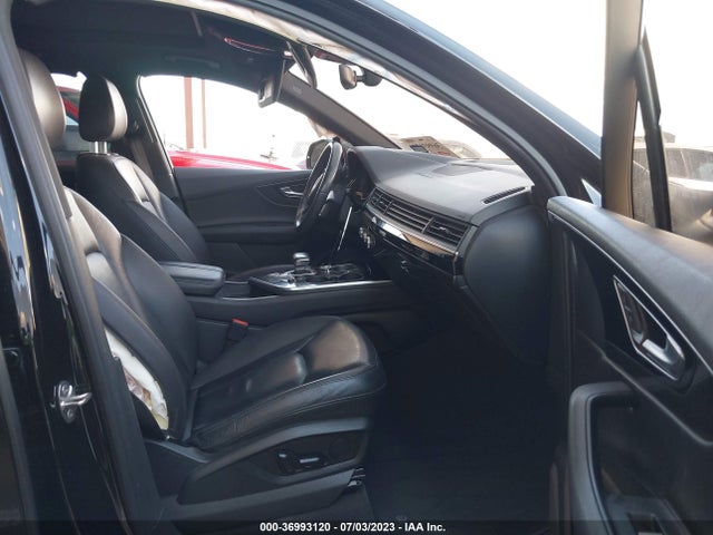 WA1LAAF73HD008256 Audi Q7 Premium Plus