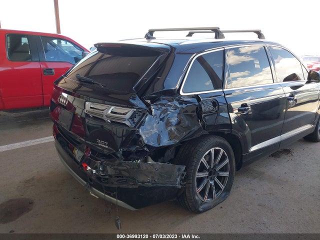 WA1LAAF73HD008256 Audi Q7 Premium Plus