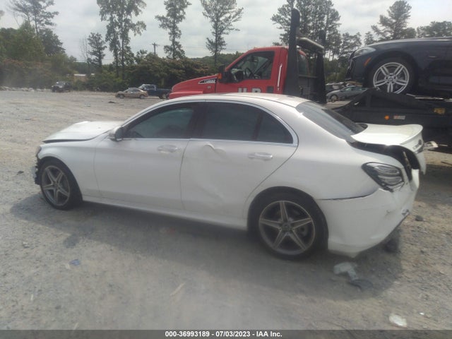55SWF4KB0JU279529 Mercedes-Benz C-class C 300