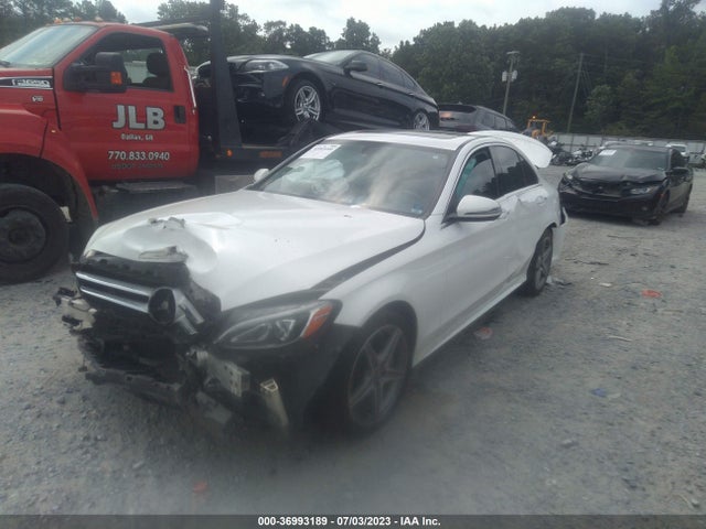 55SWF4KB0JU279529 Mercedes-Benz C-class C 300
