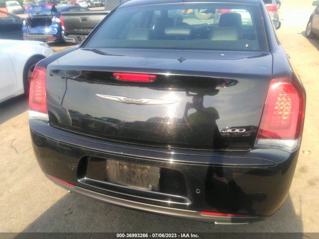 Chrysler 300 300s Alloy Edition 2016 2C3CCABG9GH273520 Image 16