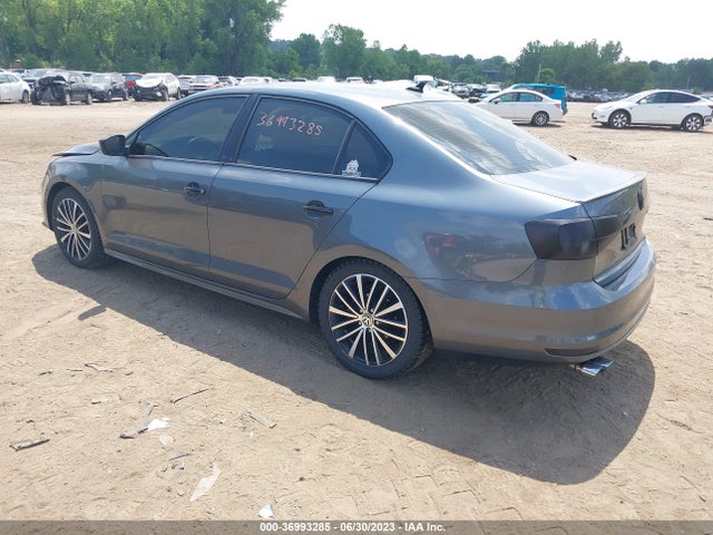 3VWB17AJ9GM302364 Volkswagen Jetta Sedan 1.8t Sport