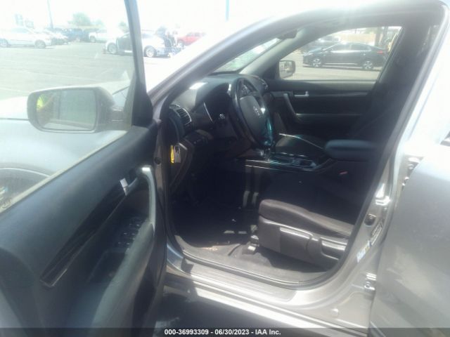 5XYKT4A65EG457480 KIA SORENTO LX