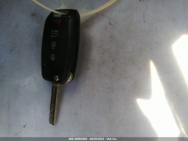 KNDJP3A58H7435766 KIA SOUL +