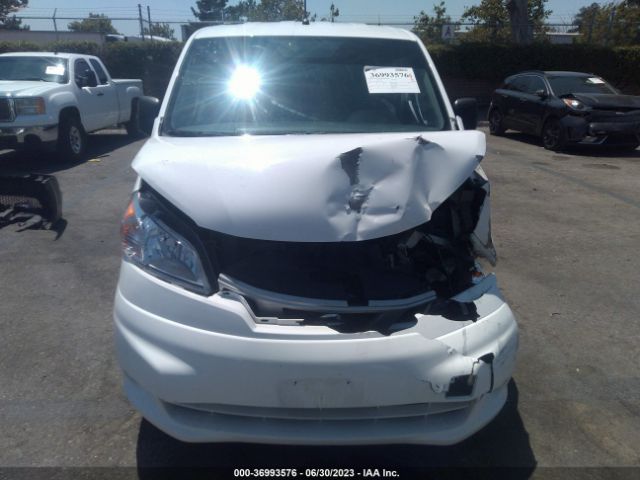 3N6CM0KN6GK696079 Nissan Nv200 S