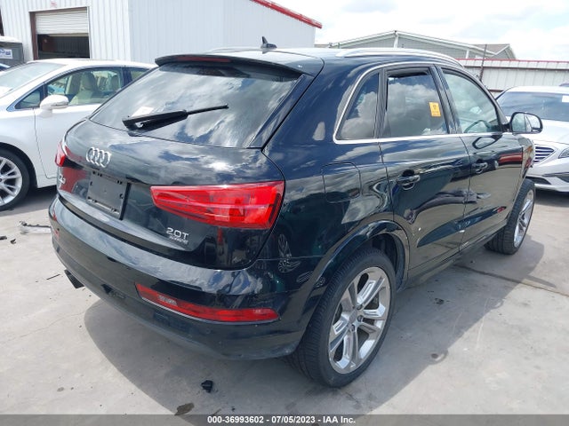 WA1EFCFS9GR010153 Audi Q3 Premium Plus