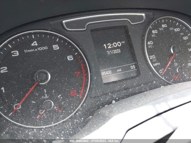 WA1EFCFS9GR010153 Audi Q3 Premium Plus