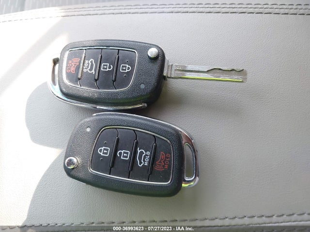 Hyundai TUCSON SE 2019 KM8J23A47KU915517 Image 3