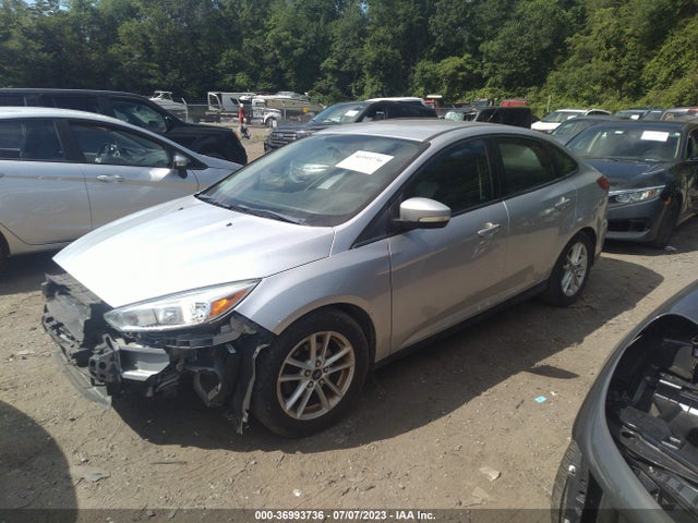 2015 FORD FOCUS SE VIN: 1FADP3F27FL224435