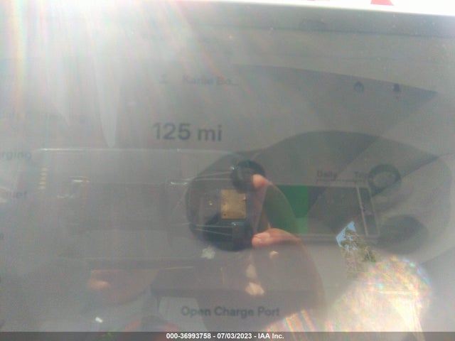 Tesla Model Y Performance 2022 7SAYGDEF1NF550838 Image 8