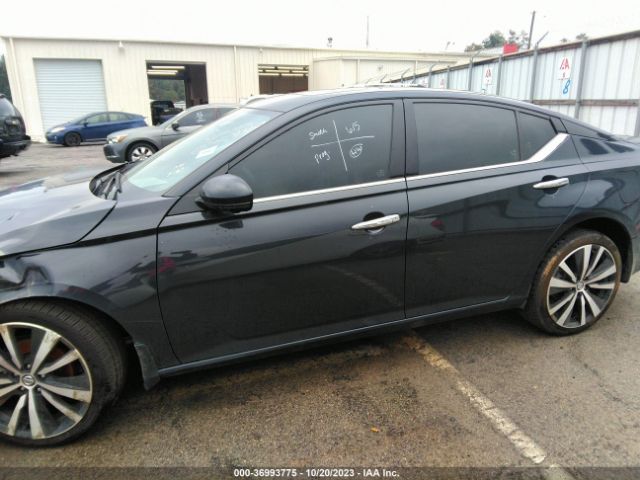 1N4BL4FW7KC176456 Nissan Altima 2.5 Platinum