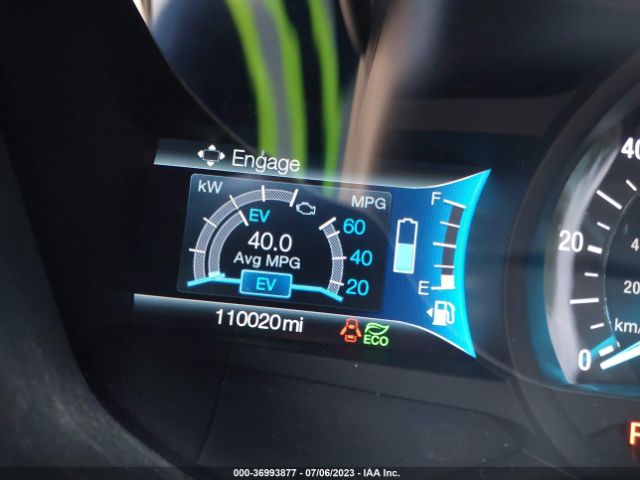 3FA6P0RUXHR285772 Ford FUSION HYBRID