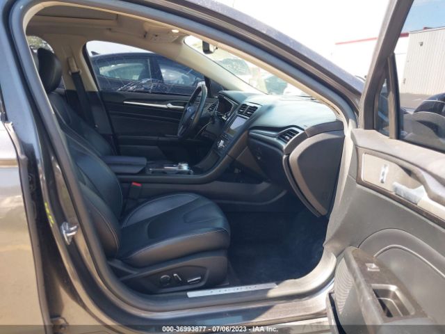 3FA6P0RUXHR285772 Ford FUSION HYBRID