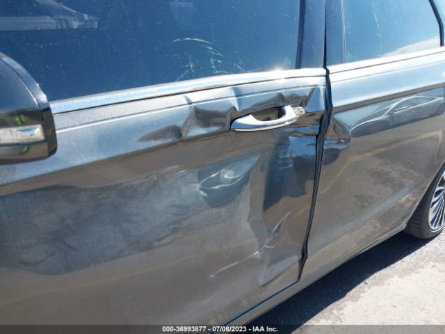 3FA6P0RUXHR285772 Ford FUSION HYBRID