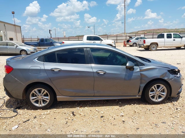 Chevrolet CRUZE LT 2018 1G1BE5SM5J7216614 Image 5