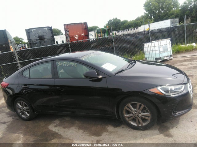 2017 HYUNDAI ELANTRA SE VIN: 5NPD84LF1HH122950