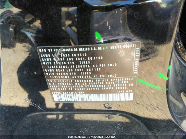 3VV8B7AX1NM157964 Volkswagen Tiguan Se R-line Black
