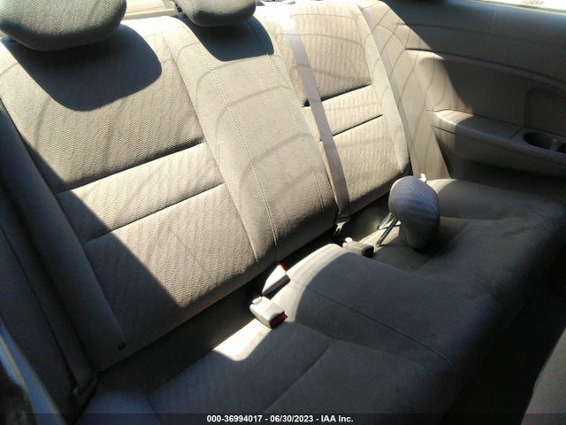 2011 HONDA CIVIC CPE LX VIN: 2HGFG1B68BH511680
