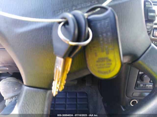 1999 NISSAN SENTRA XE/GXE VIN: 3N1AB41D9XL070653