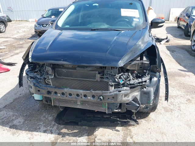 2017 FORD ESCAPE TITANIUM VIN: 1FMCU0J98HUC10098