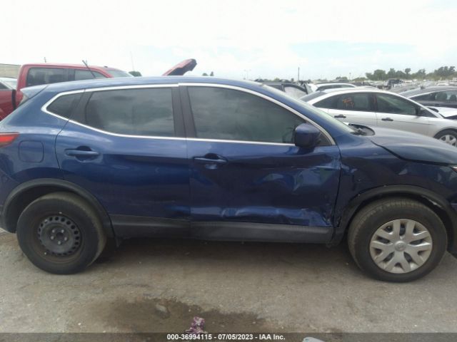 JN1BJ1CP3KW216383 Nissan Rogue Sport S