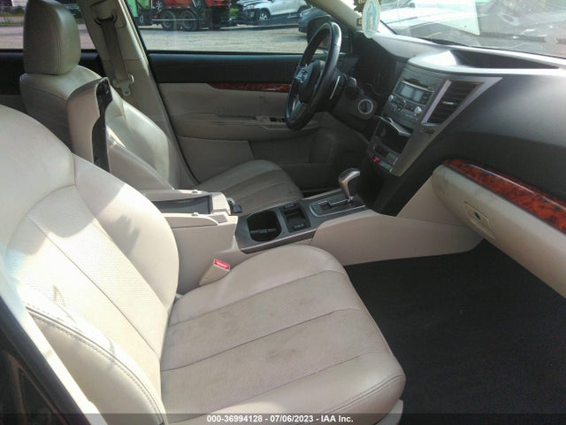 2011 SUBARU OUTBACK 2.5I LIMITED PWR MOON VIN: 4S4BRBKC8B3319788