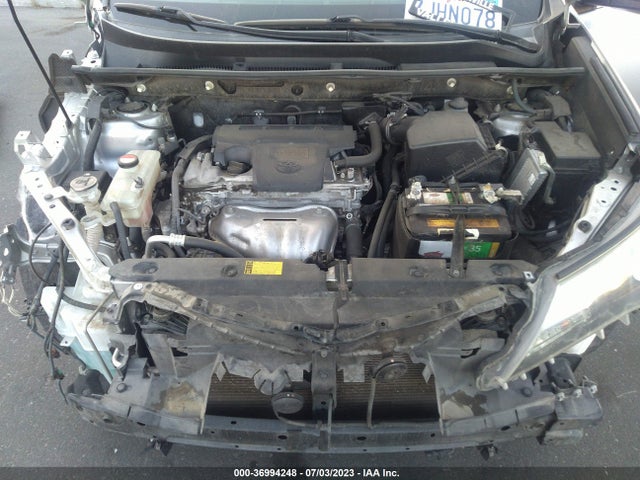 Toyota RAV4 LE 2015 JTMZFREV9FD047561 Image 17