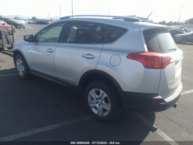 Toyota RAV4 LE 2015 JTMZFREV9FD047561 Image 10