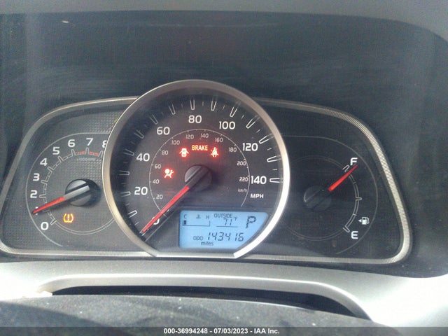 Toyota RAV4 LE 2015 JTMZFREV9FD047561 Image 14